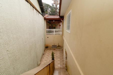Casa à venda com 180m², 2 quartos e 3 vagas Casa à venda com 180m², 2 quartos e 3 vagasÁrea externa