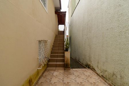 Casa à venda com 180m², 2 quartos e 3 vagas Casa à venda com 180m², 2 quartos e 3 vagasÁrea externa