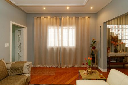 Sala de casa à venda com 2 quartos, 180m² em Horto Florestal, São Paulo