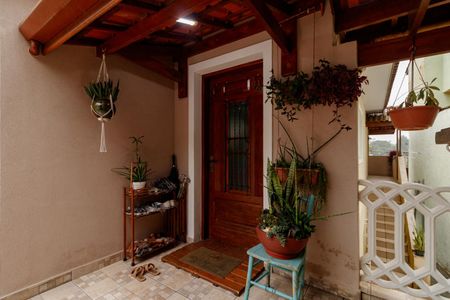 Casa à venda com 180m², 2 quartos e 3 vagas Casa à venda com 180m², 2 quartos e 3 vagasÁrea externa