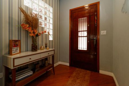 Sala de casa à venda com 2 quartos, 180m² em Horto Florestal, São Paulo