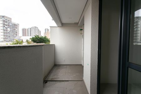Apartamento para alugar com 75m², 2 quartos e 1 vaga Apartamento para alugar com 75m², 2 quartos e 1 vagaVaranda
