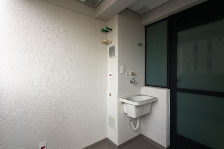 Apartamento para alugar com 75m², 2 quartos e 1 vaga Apartamento para alugar com 75m², 2 quartos e 1 vagaÁrea de Serviço