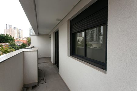 Apartamento para alugar com 75m², 2 quartos e 1 vaga Apartamento para alugar com 75m², 2 quartos e 1 vagaVaranda