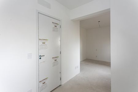 Apartamento para alugar com 75m², 2 quartos e 1 vaga Apartamento para alugar com 75m², 2 quartos e 1 vagaQuarto