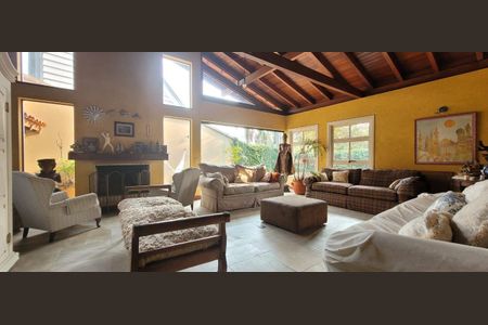 Casa à venda com 501m², 4 quartos e 1 vaga