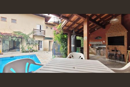 Casa à venda com 501m², 4 quartos e 1 vaga
