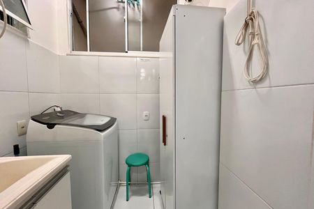 Apartamento à venda com 66m², 2 quartos e 1 vagaÁrea de Serviço