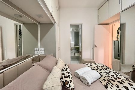 Apartamento à venda com 66m², 2 quartos e 1 vagaSuite 