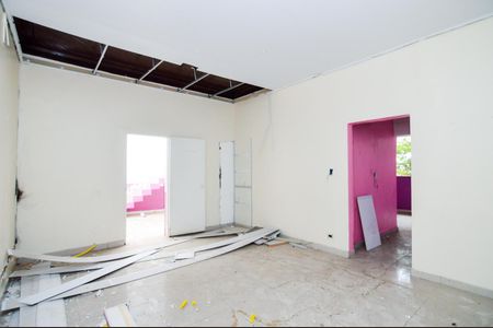 Apartamento à venda com 400m², 4 quartos e 3 vagasQuarto 3