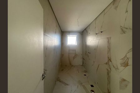 Banheiro da Suíte 3 de casa à venda com 3 quartos, 230m² em Estância Velha, Canoas