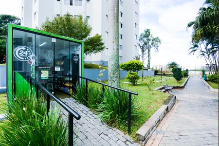 Apartamento para alugar com 60m², 2 quartos e 1 vagaConveniência