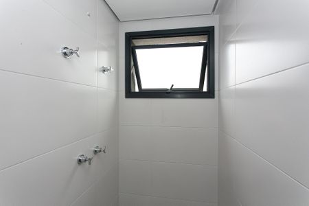 Apartamento à venda com 70m², 2 quartos e 1 vaga Apartamento à venda com 70m², 2 quartos e 1 vagaBanheiro da Suíte