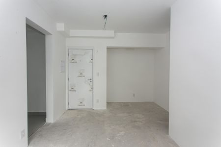 Apartamento à venda com 70m², 2 quartos e 1 vaga Apartamento à venda com 70m², 2 quartos e 1 vagaSala