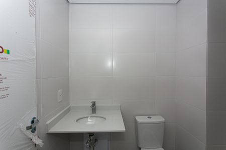 Apartamento à venda com 70m², 2 quartos e 1 vaga Apartamento à venda com 70m², 2 quartos e 1 vagaBanheiro Social