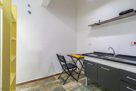 Apartamento para alugar com 1 quarto, 12m² em Vila do Conde, Barueri
