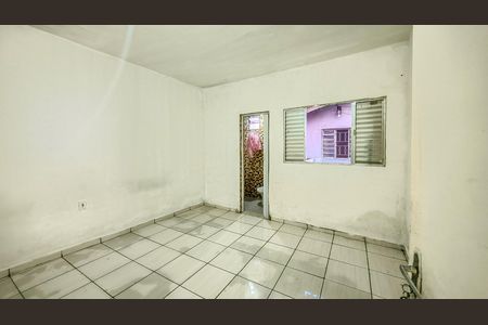 Sala/Quarto de casa para alugar com 1 quarto, 24m² em Jardim Bela Vista (zona Sul), São Paulo