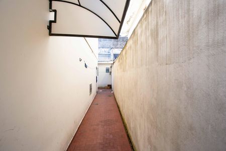 Casa à venda com 125m², 2 quartos e 1 vagaCorredor