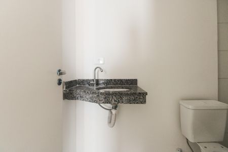 Apartamento à venda com 52m², 2 quartos e 1 vaga Apartamento à venda com 52m², 2 quartos e 1 vagaBanheiro