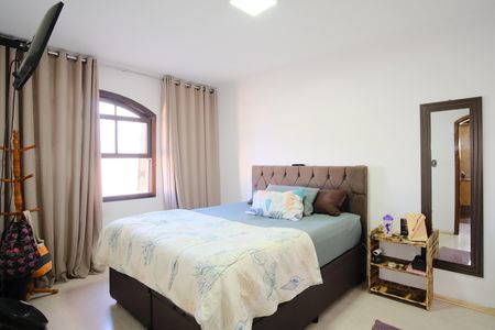 Quarto 1 de casa à venda com 3 quartos, 126m² em Vila Carrão, São Paulo