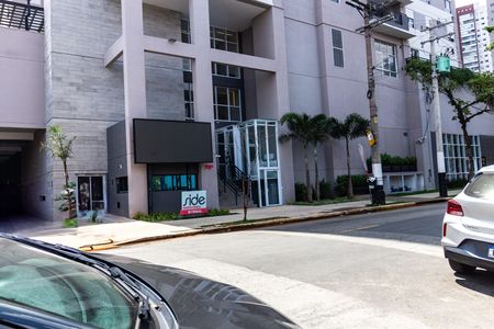 Apartamento à venda com 54m², 2 quartos e 1 vagaFachada e Portaria