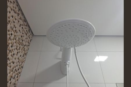 Banheiro de apartamento para alugar com 2 quartos, 40m² em Vila Paiva, São Paulo