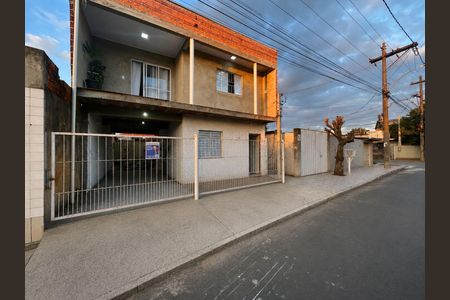 Apartamento para alugar com 70m², 2 quartos e 1 vaga Apartamento para alugar com 70m², 2 quartos e 1 vagaFachada
