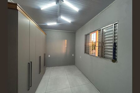 Quarto 2 de apartamento para alugar com 2 quartos, 70m² em Guajuviras, Canoas