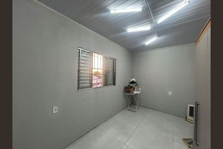 Quarto 2 de apartamento para alugar com 2 quartos, 70m² em Guajuviras, Canoas
