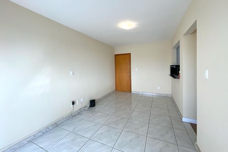 Apartamento à venda com 69m², 2 quartos e 1 vagaSala