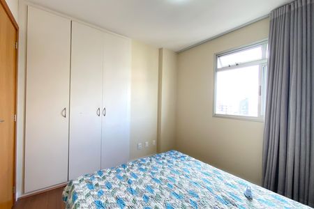 Apartamento à venda com 69m², 2 quartos e 1 vagaQuarto 2
