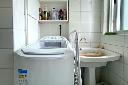 Apartamento à venda com 69m², 2 quartos e 1 vagaÁrea de Serviço