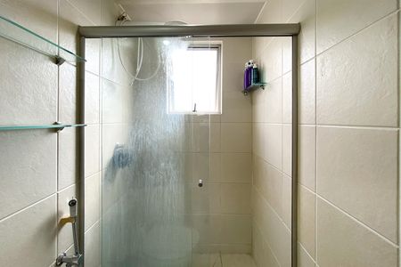 Apartamento à venda com 69m², 2 quartos e 1 vagaBanheiro da Suíte