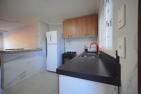 Cozinha de casa para alugar com 3 quartos, 125m² em Santa Monica, Florianópolis