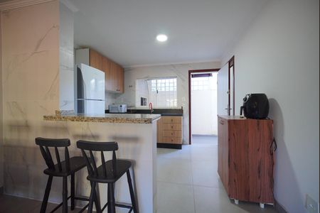 Cozinha de casa para alugar com 3 quartos, 125m² em Santa Monica, Florianópolis