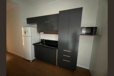 Studio para alugar com 29m², 1 quarto e sem vaga Studio para alugar com 29m², 1 quarto e sem vagaSala/cozinha