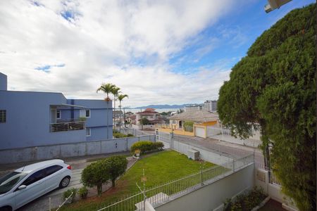 Casa para alugar com 350m², 5 quartos e 4 vagasVista da área de convivência