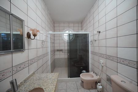 Casa para alugar com 350m², 5 quartos e 4 vagasBanheiro da Suíte 3