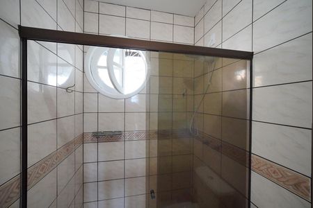 Casa para alugar com 350m², 5 quartos e 4 vagasBanheiro Social