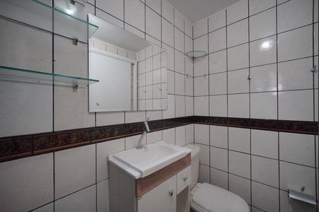 Casa para alugar com 350m², 5 quartos e 4 vagasBanheiro da Suíte 2