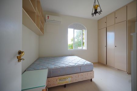 Casa para alugar com 350m², 5 quartos e 4 vagasSuíte 1