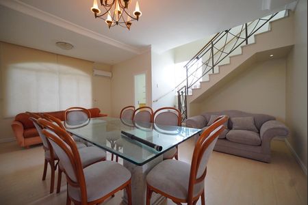 Casa para alugar com 350m², 5 quartos e 4 vagasSala de jantar