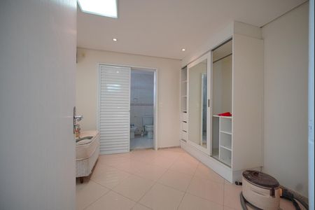 Casa para alugar com 350m², 5 quartos e 4 vagasQuarto de Serviço