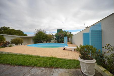 Casa para alugar com 350m², 5 quartos e 4 vagasPiscina