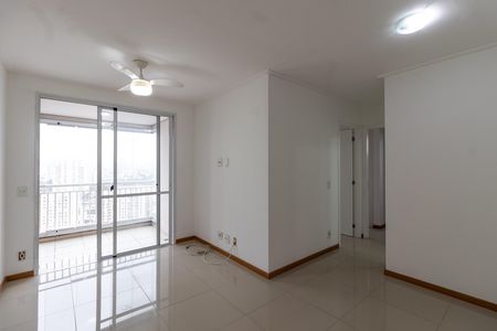 Sala de apartamento para alugar com 2 quartos, 60m² em Bom Retiro, São Paulo