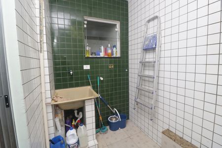 Casa à venda com 116m², 3 quartos e 2 vagasÁrea de Serviço