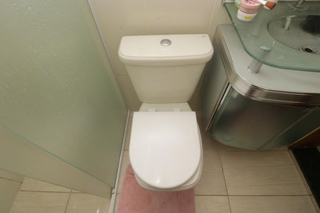 Casa à venda com 116m², 3 quartos e 2 vagasBanheiro da Suíte