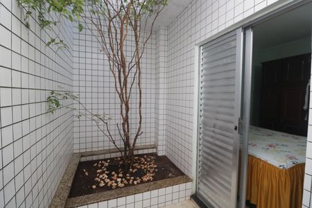 Casa à venda com 116m², 3 quartos e 2 vagasJardim de Inverso