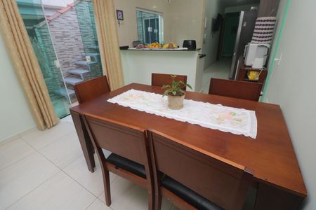 Casa à venda com 116m², 3 quartos e 2 vagasSala de Jantar