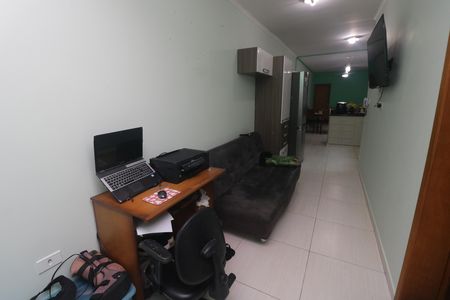 Casa à venda com 116m², 3 quartos e 2 vagasSala de TV